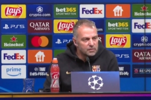 mk体育-弗里克：渴望包揽所有荣誉但眼下专注多特 须全神贯注守护4-0优势