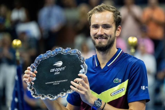 梅德维德夫遭“复仇” 固执很好但未来也要学会松弛